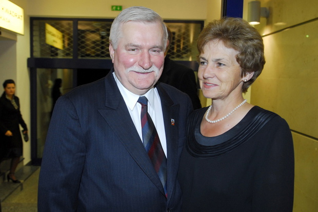 scena z: Lech Wa³êsa, Danuta Wa³êsa
SK: , ,
fot. Kurnikowski/AKPA