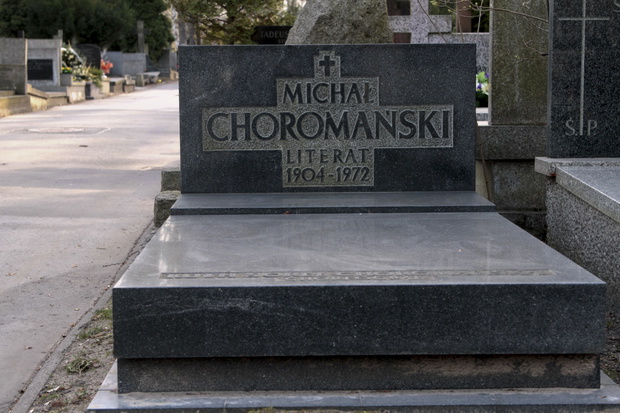 Groby na Powazkach Wojskowych