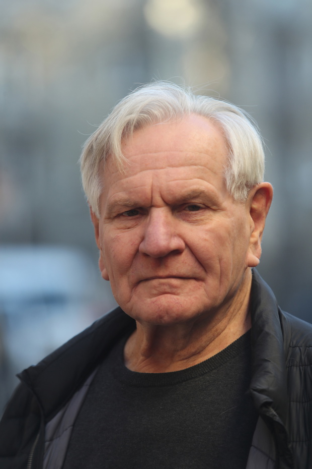 JOZEF ROBAKOWSKI