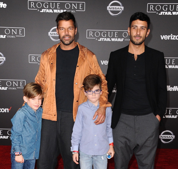 Premiere Of Walt Disney Pictures And Lucasfilm's "Rogue One: A Star Wars Story" - Arrivals