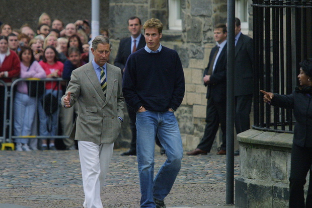 PRINCE WILLIAM ARRIVES AT UNIVERSITY