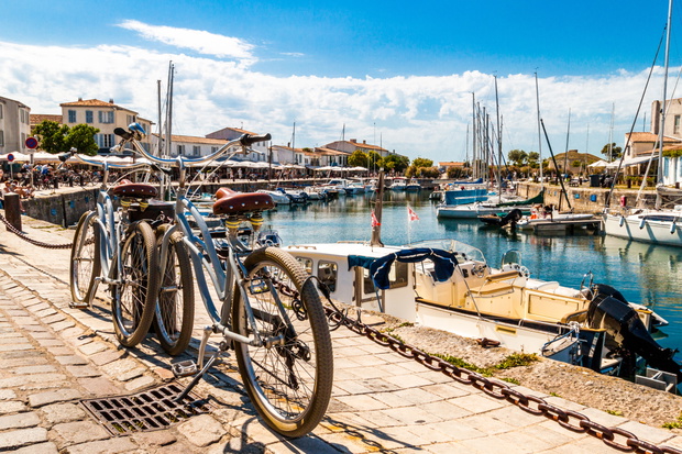 vélos sur le port de Saint-Martin-de-Ré
