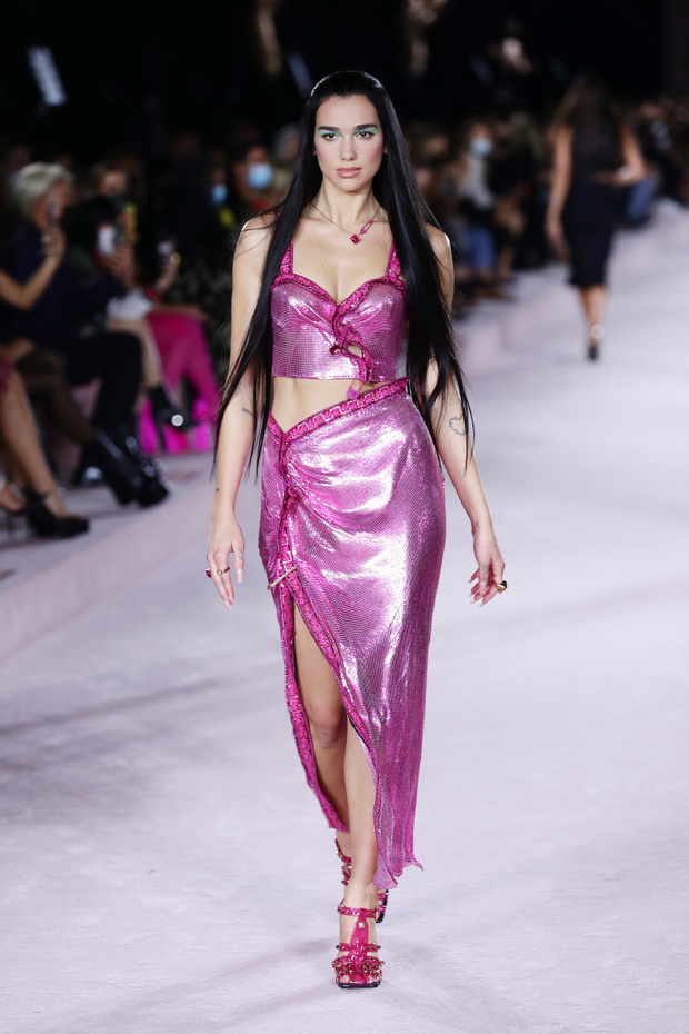 Versace - Runway - Milan Fashion Week - Spring / Summer 2022