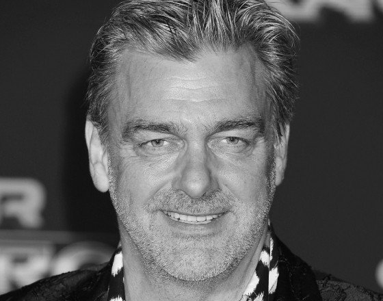 EN_01282991_0312 Ray Stevenson (1)