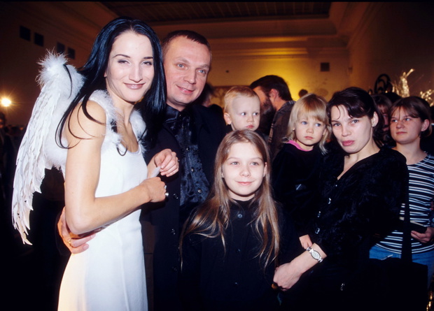Justyna Steczkowska, Grzegorz Ciechowski z zona Anna Ciechowska i dziecmi