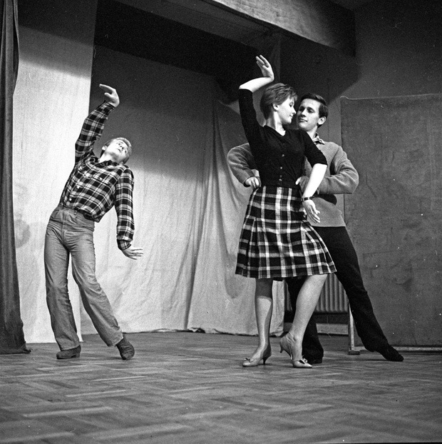 Panstwowa Wyzsza Szkola Teatralna (PWST)