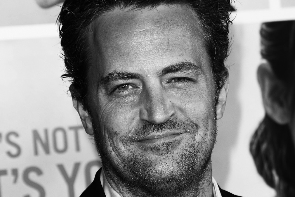 GettyImages-91015126 Matthew Perry nie żyje. Aktor miał 54 lata