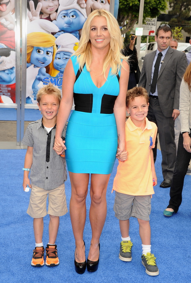"Smurfs 2" - Los Angeles Premiere - Arrivals