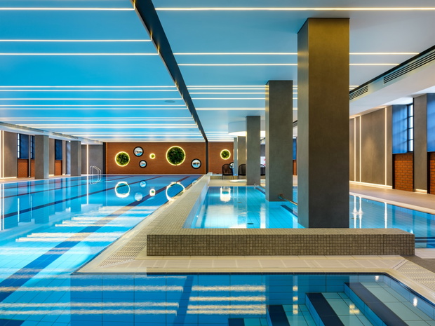 basen w kompleksie SPA / hotel Mercure Kraków Fabryczna City