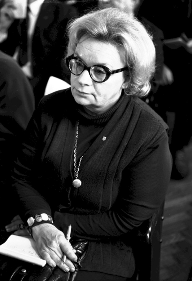 Anna Kamieñska