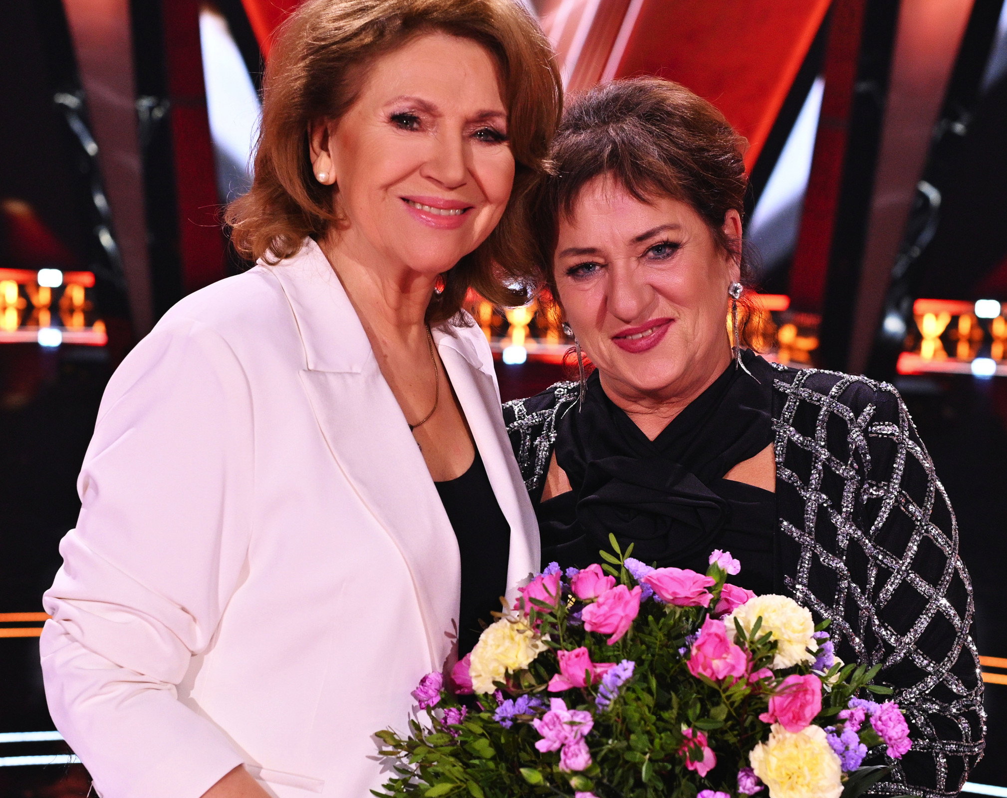 The Voice Senior 5, Halina Frąckowiak, Regina Rosłaniec Bavcevic