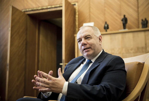 Jacek Sasin