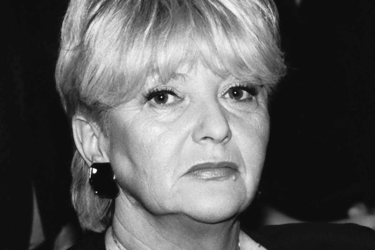 Stanisława Ryster, prezenterka TVP, 1999 rok, czarno-biały portret