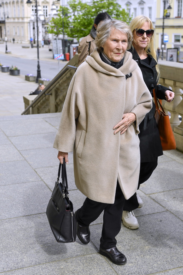scena z: Irena Santor, fot. AKPA