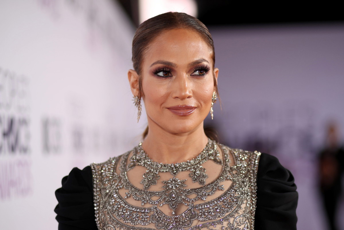 Jennifer Lopez
