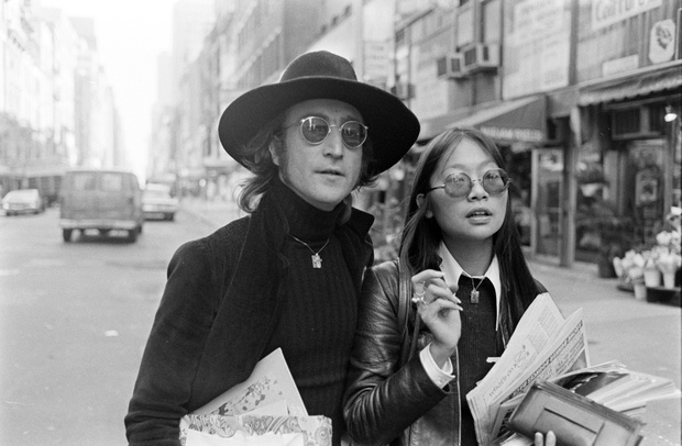 Celebrity Street Photography featuring John Lennon