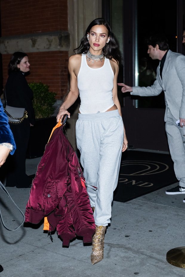 The 2023 Met Gala Celebrating "Karl Lagerfeld: A Line Of Beauty" - Street Sightings