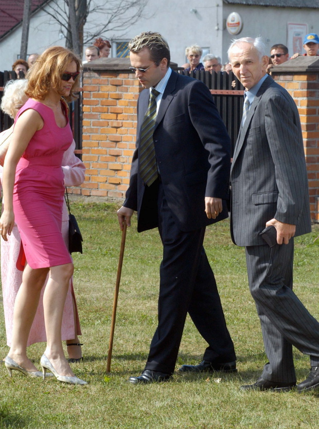 CEZARY WERONIKA PAZURA lub  Rados³aw Pazura Dorota Chotecka
