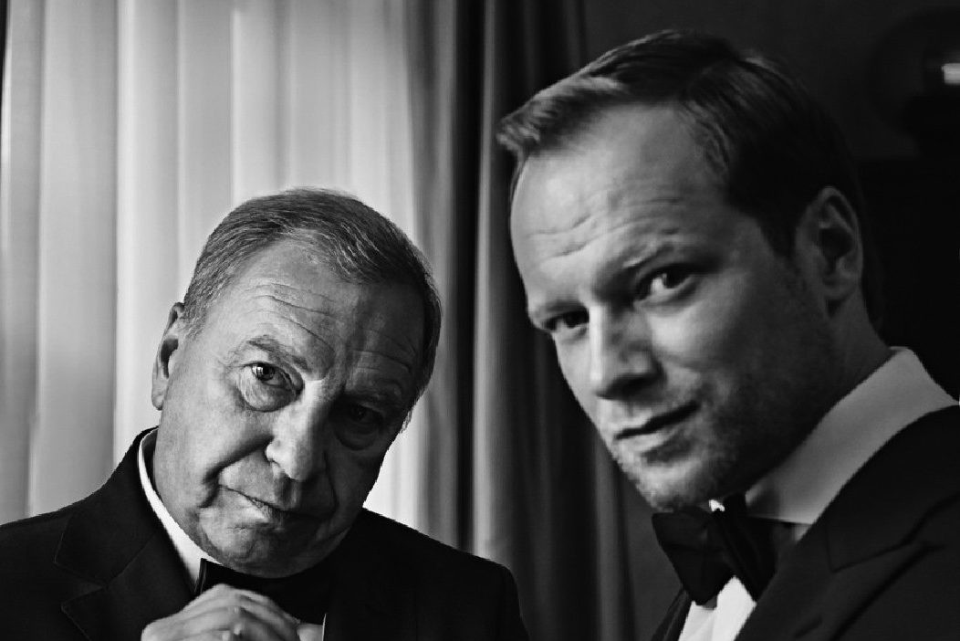 Jerzy Stuhr, Maciej Stuhr, VIVA! listopad 2014, 23/2014, czarno-biały
