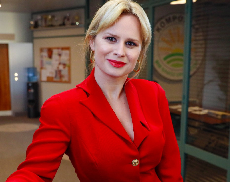 Barbara Wypych,  "Camera Cafe. Nowe parzenie" - plan serialu z gościnnym występem Marcina Prokopa, 2023