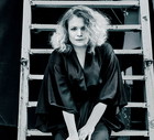 Daria Widawska, VIVA! 19/2016, jamnik