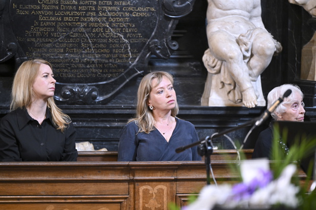 scena z: Ewa Kaim, Dorota Segda, fot. AKPA