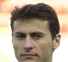 WORLD CUP 2002 PREVIEW - PIOTR SWIERCZEWSKI OF POLAND.