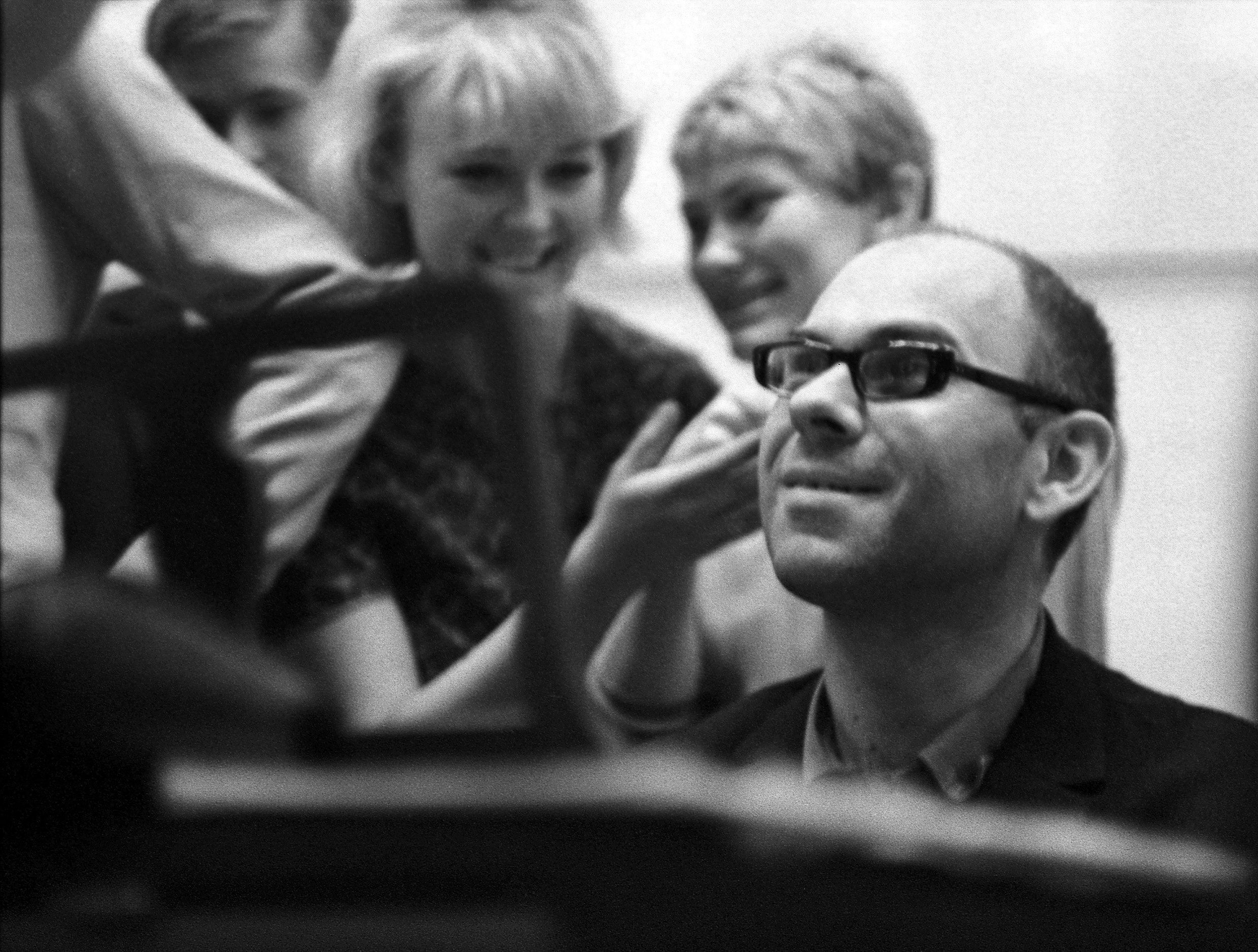 Jerzy Abratowski. Opole, 1964 r. II Krajowy Festiwal Polskiej Piosenki.