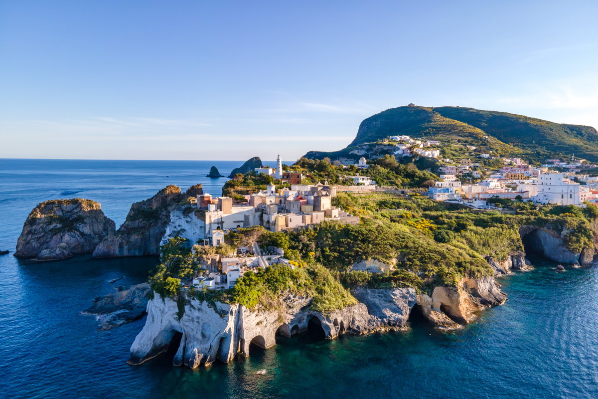 Włoska wyspa Ponza