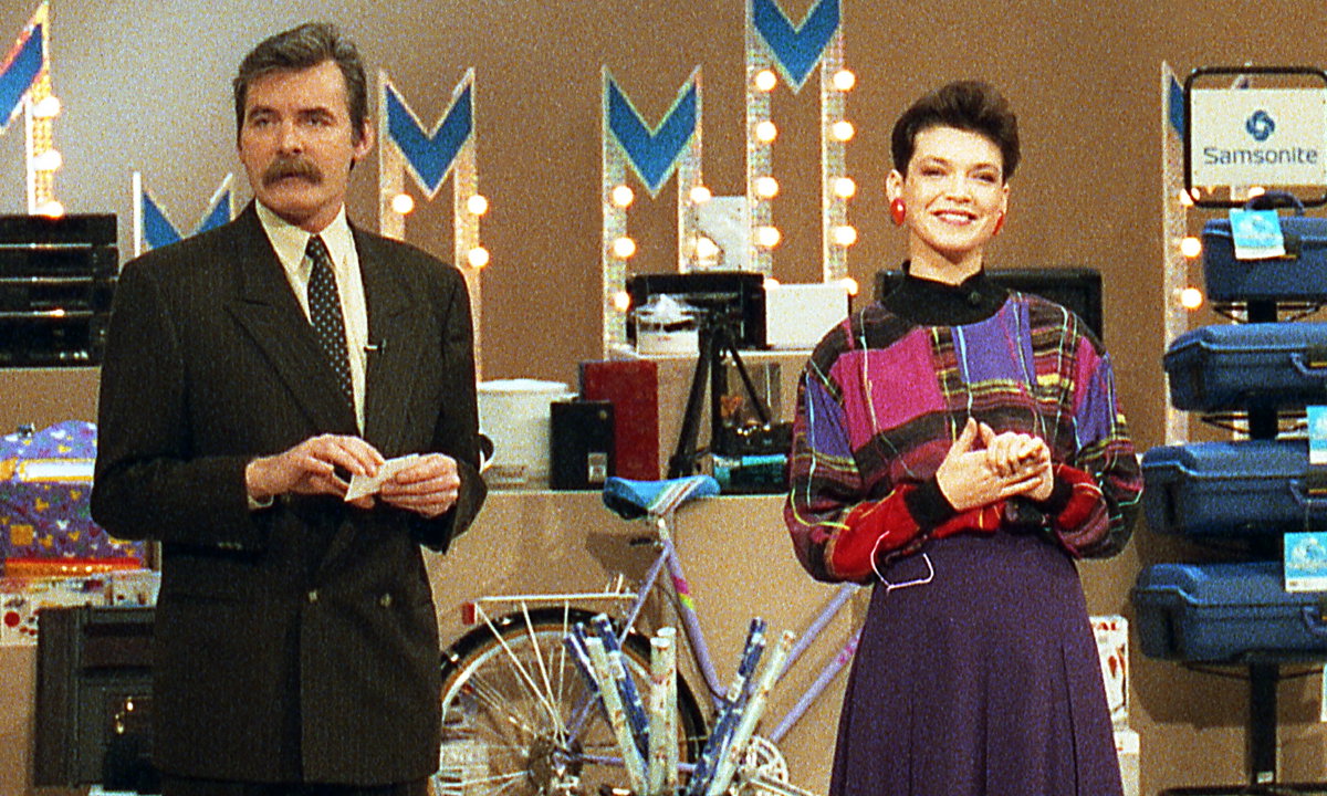 jamniki nowe -Wojciech Pijanowski i Magda Masny Warszawa, 10.1992. Teleturniej "Kolo Fortuny"