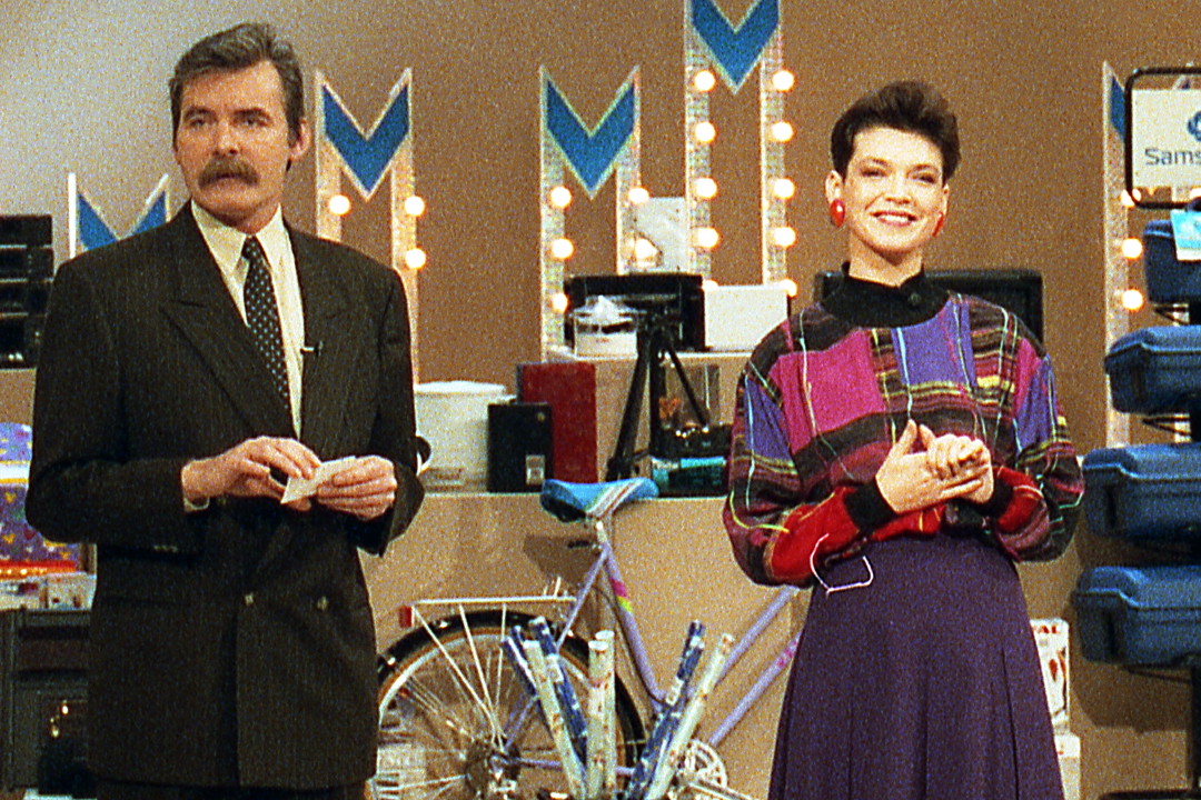 jamniki nowe -Wojciech Pijanowski i Magda Masny Warszawa, 10.1992. Teleturniej "Kolo Fortuny"