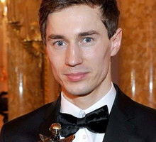 kamil-stoch-nago-kamil-stoch-w-rozbieranej-sesji-naga-sesja-kamila-stocha-215312-GALLERYBIG-940186c