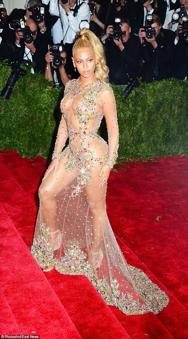 beyonce-227553-GALLERY600-b3ac28a