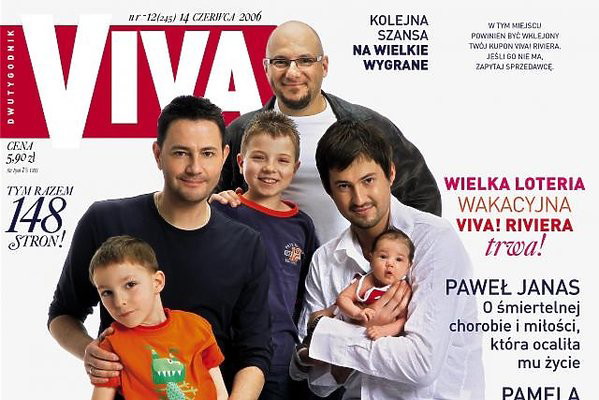 Piotr Gąsowski, Marcin Prokop i Krzysztof Ibisz z dziećmi na okładce magazynu Viva!