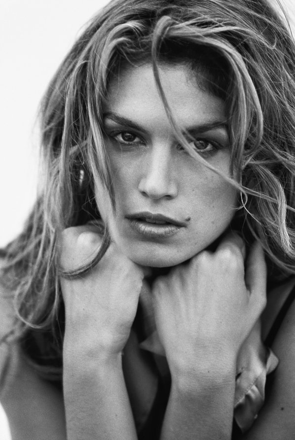 cindy-crawford-307955-GALLERY600-8b21c9f