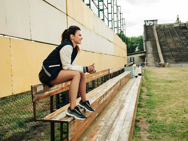 anna-lewandowska-w-sesji-dla-vivy-299168-GALLERYBIG-bc213d2