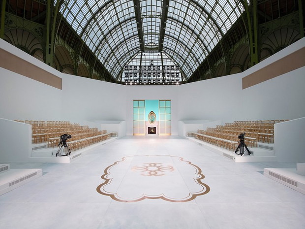 chanel-jesien-zima-2014-couture-310121-GALLERYBIG-ef3b0af