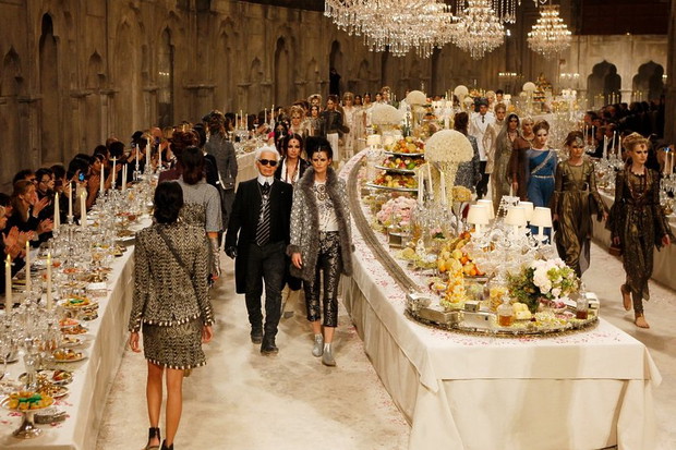 chanel-mtiers-dart-paris-bombay-2011-12-334451-GALLERYBIG-5380932