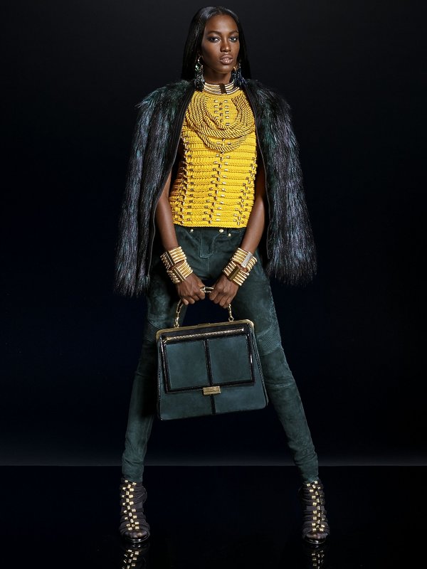 modelka-w-kolekcji-balmain-dla-hm-314836-GALLERY600-04f78c2