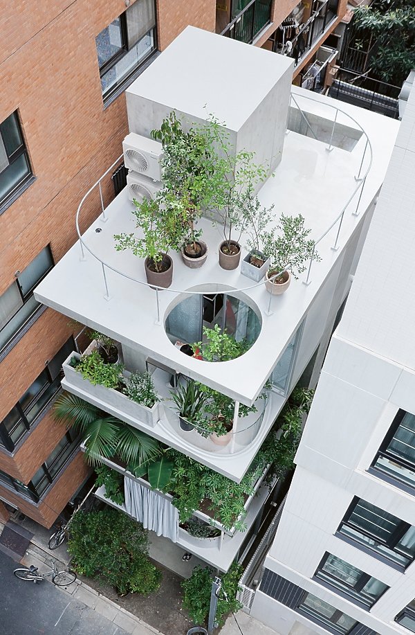 garden-house-w-tokio-315901-GALLERY600-0d2341b