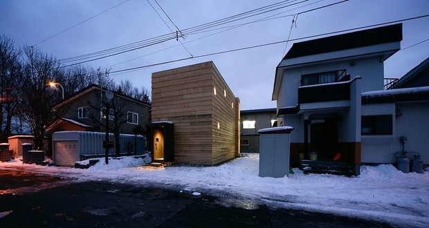 rectangle-of-light-w-sapporo-315935-GALLERYBIG-89fbad8