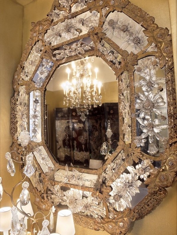 apartament-coco-chanel-w-ritzu-315472-GALLERY600-2060588