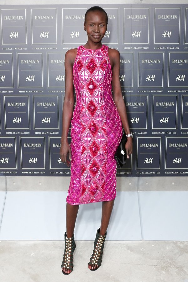 alek-wek-na-pokazie-balmain-hm-316655-GALLERY600-d1332b6