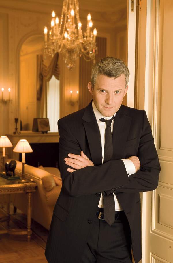 hubert-urbanski-viva-listopad-2005-322368-GALLERY600-7e14faa