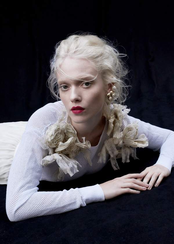 viva-photo-awards-2015-monika-maslanek-bez-tytulu-321991-GALLERY600-ed4c600