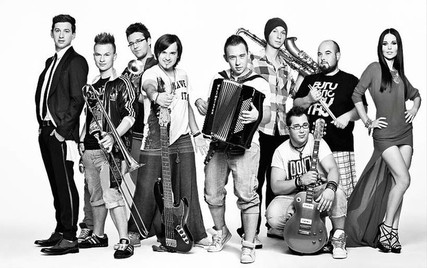 maciek-rock-zespol-enej-paulina-sykut-viva-wrzesien-2011-322408-GALLERYBIG-ac6626a