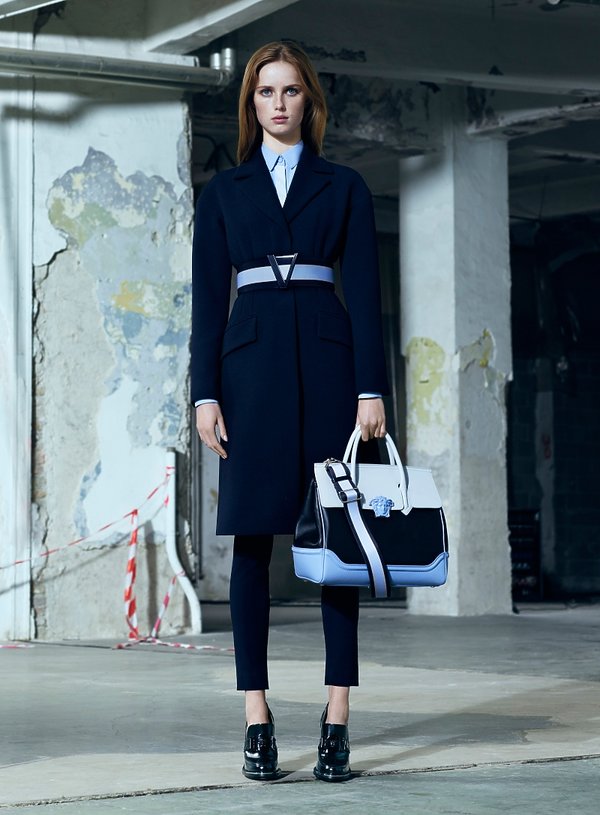 versace-pre-fall-2016-327436-GALLERY600-bc6db2d