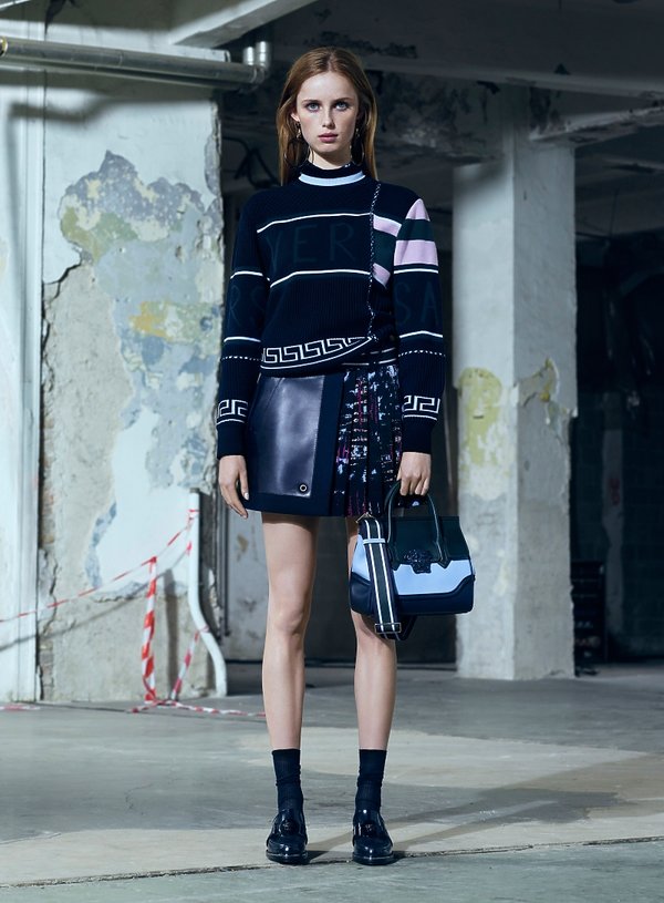 versace-pre-fall-2016-327440-GALLERY600-417cba4