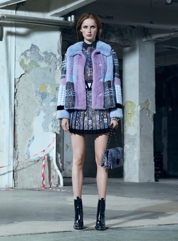 versace-pre-fall-2016-327467-GALLERY600-cd628a0