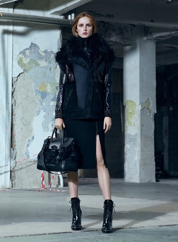 versace-pre-fall-2016-327450-GALLERY600-d9fa726